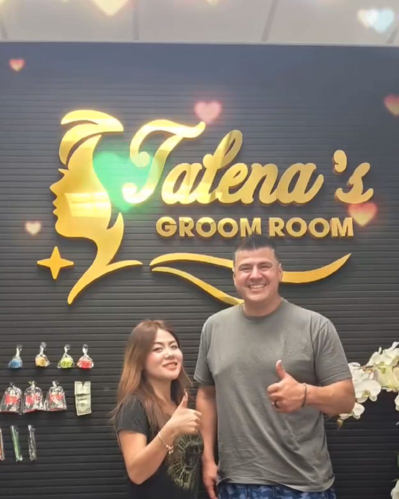 Talena with customer