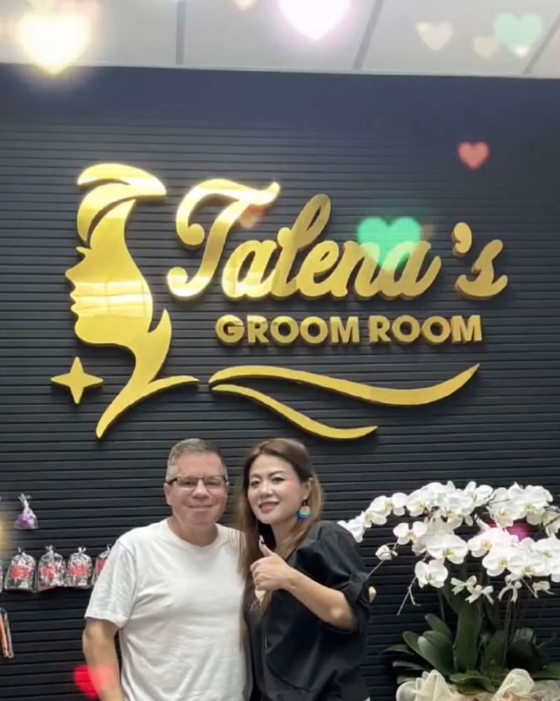 Talena with customer